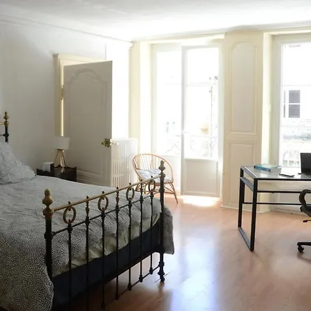 La Couronne By Franck And Virginie - Georges 1er Etage Apartment