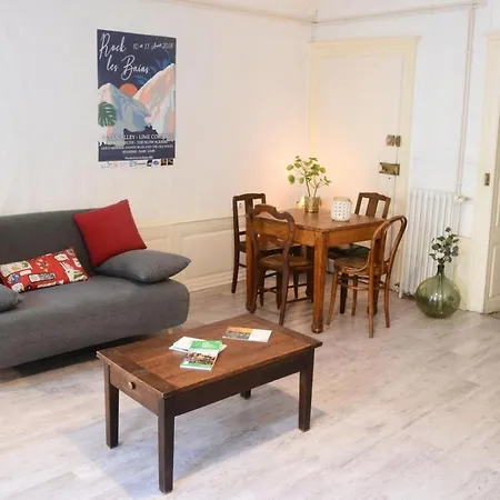 La Couronne By Franck And Virginie - Georges 1er Etage Plombieres-les-Bains