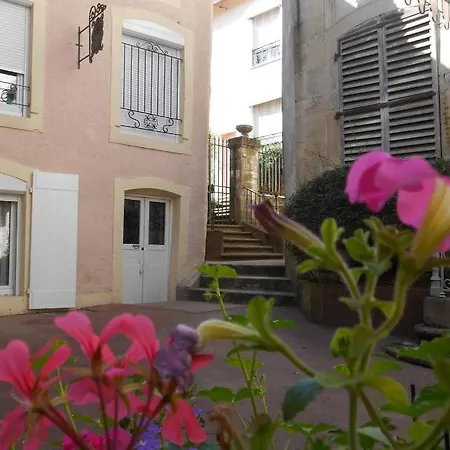 Apartment La Couronne By Franck And Virginie - Georges 1er Etage Plombieres-les-Bains